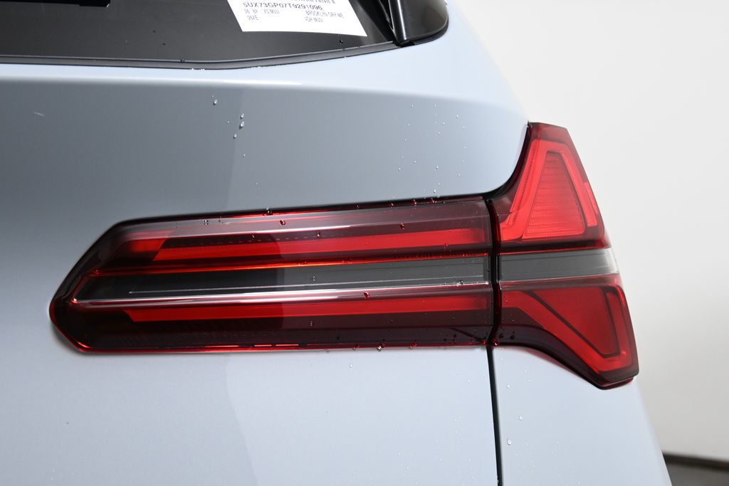 Thumbnail: 2026 BMW X3 - 13