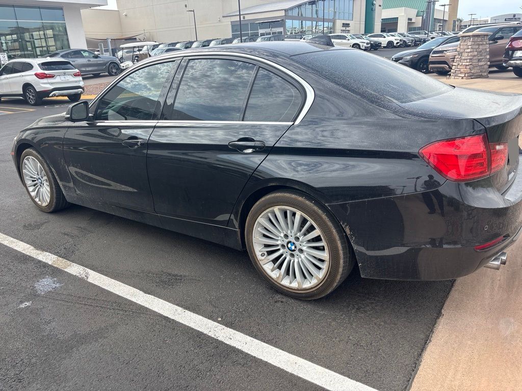 Thumbnail: 2015 BMW 3 Series - 3