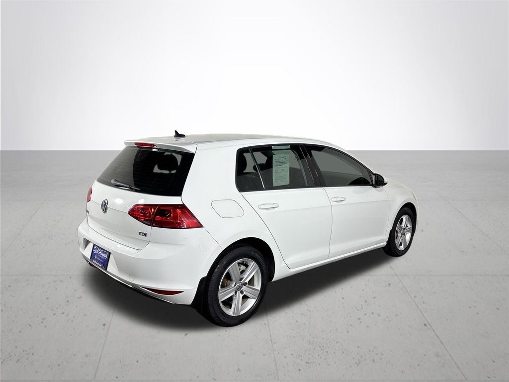 2015 Volkswagen Golf TDI S 4-Door