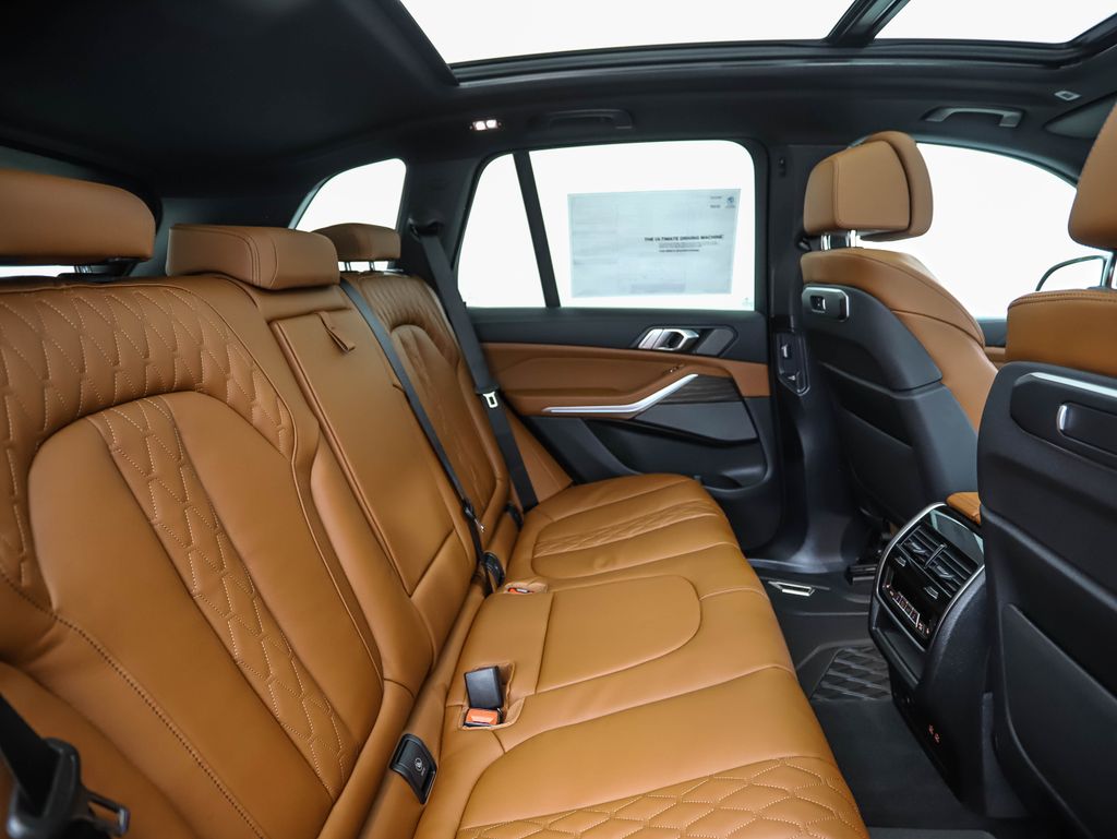 Thumbnail: 2026 BMW X5 - 27