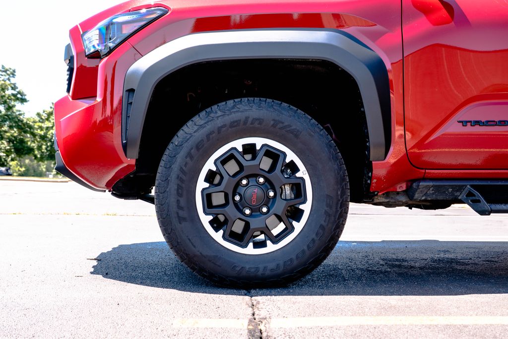 Used 2025 Toyota Tacoma Truck