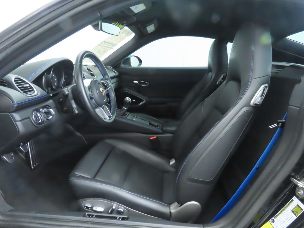 Thumbnail: 2024 Porsche 718 Cayman - 5