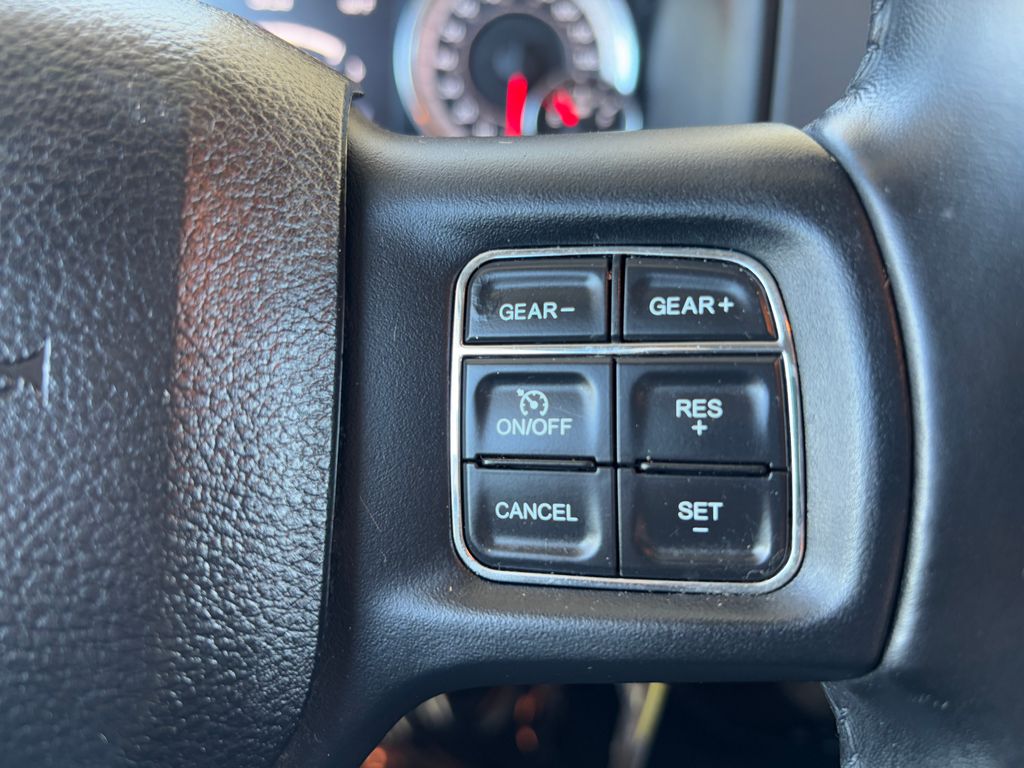 2019 RAM 1500 Classic Big Horn 12