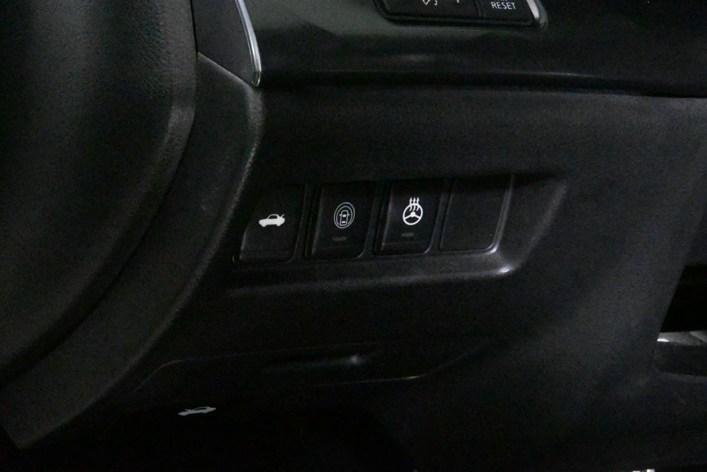 Thumbnail: 2021 Nissan Maxima - 28