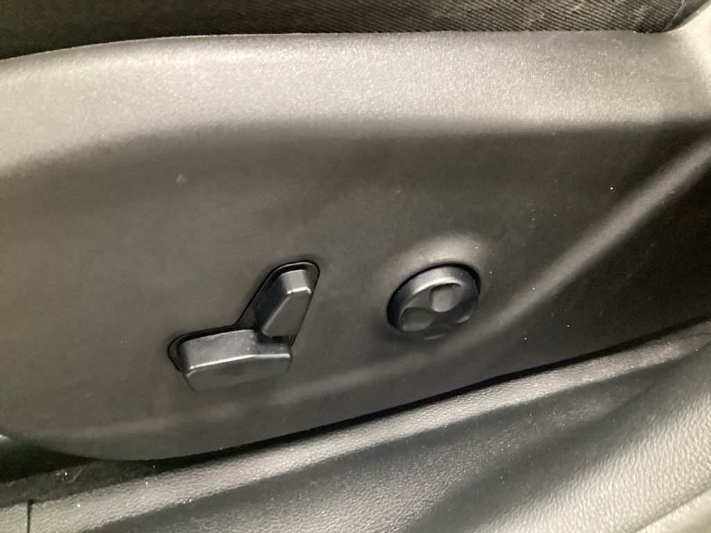 Used 2020 Jeep Cherokee SUV