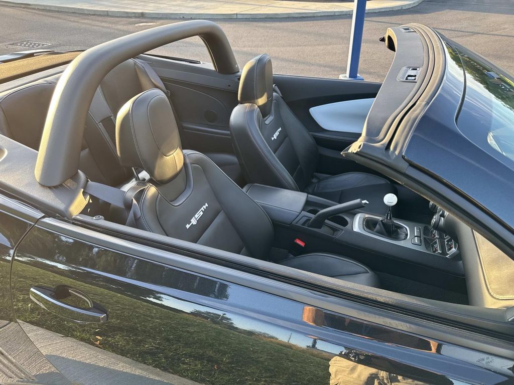 2012 Chevrolet Camaro 2SS photo 13