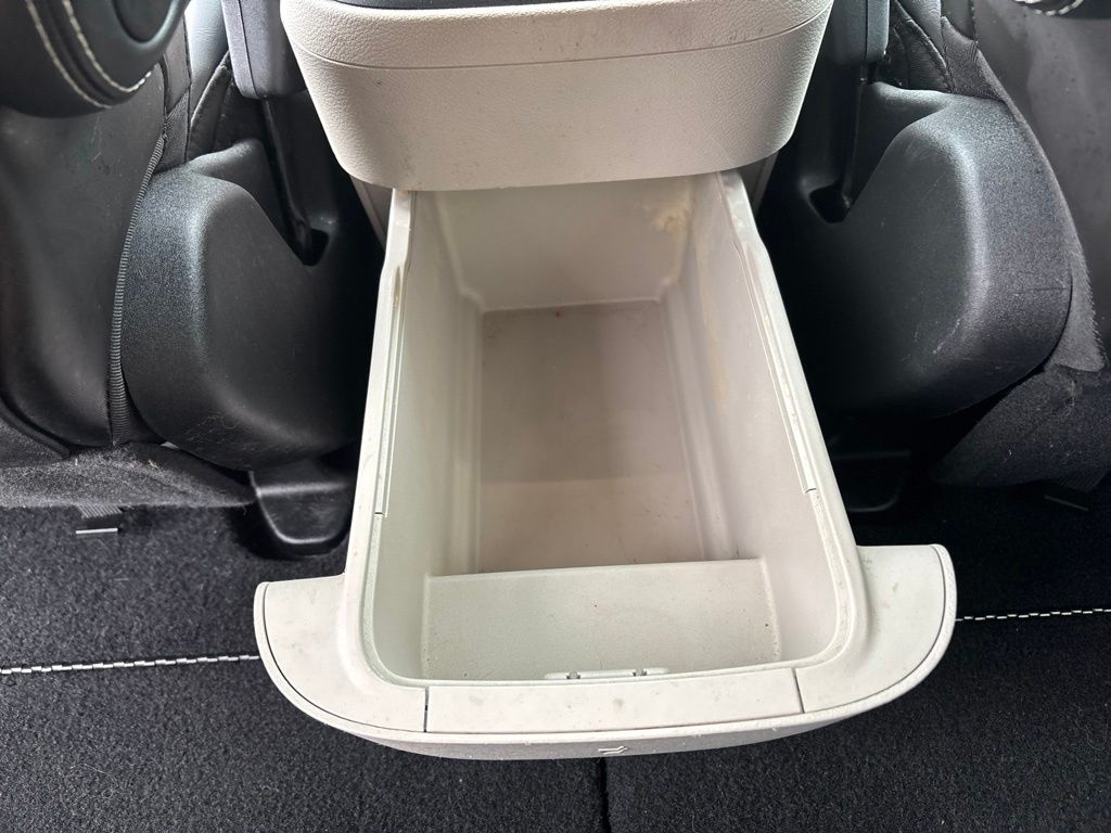 Used 2023 Chrysler Pacifica Van