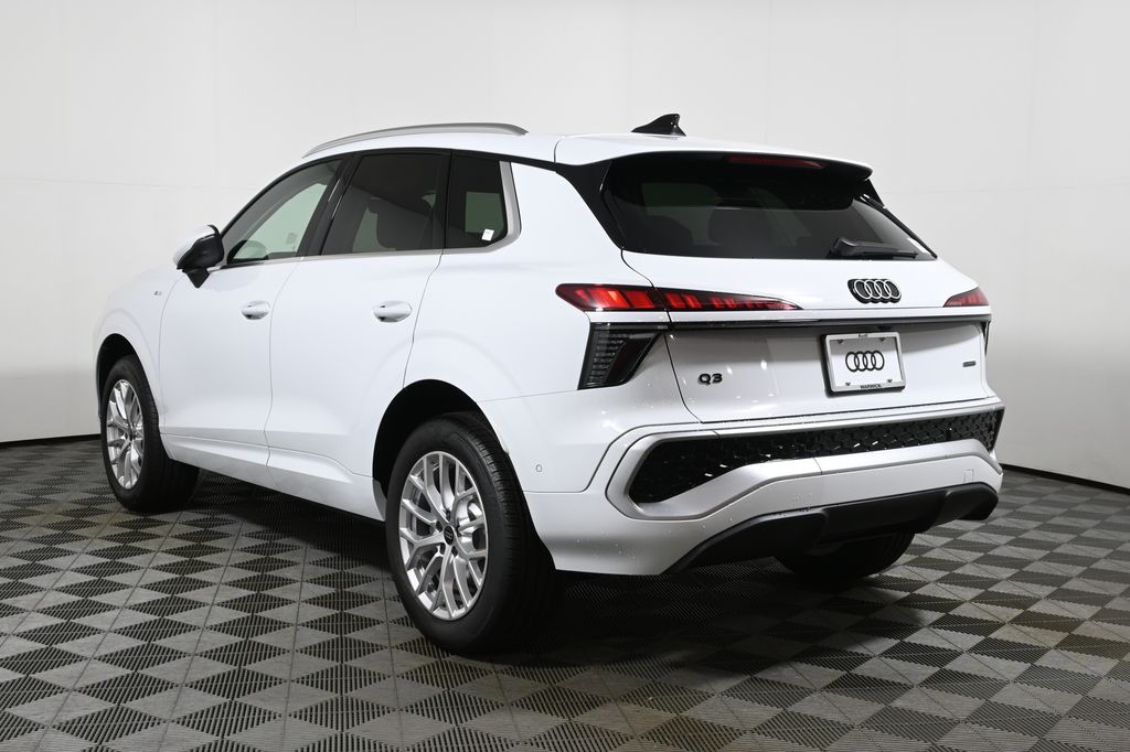 Thumbnail: 2026 Audi Q3 - 5