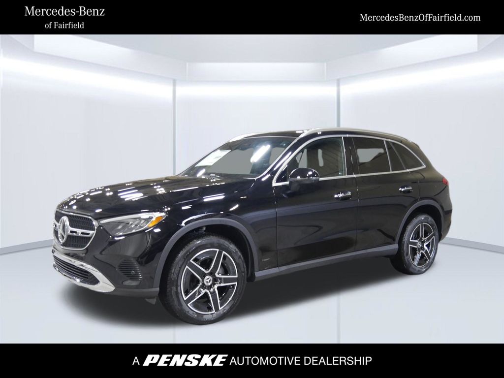 2026 Mercedes-Benz GLC Base