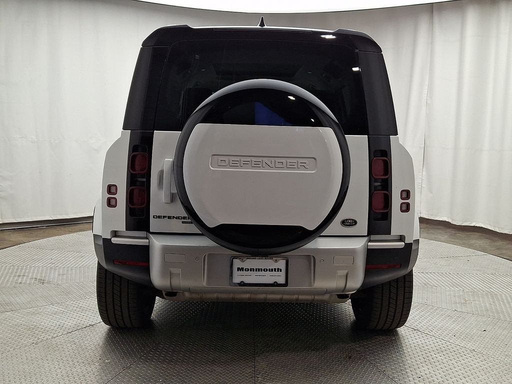 Thumbnail: 2023 Land Rover Defender - 5