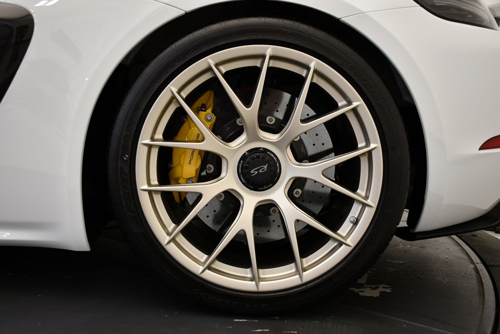 Thumbnail: 2025 Porsche 718 Cayman - 17