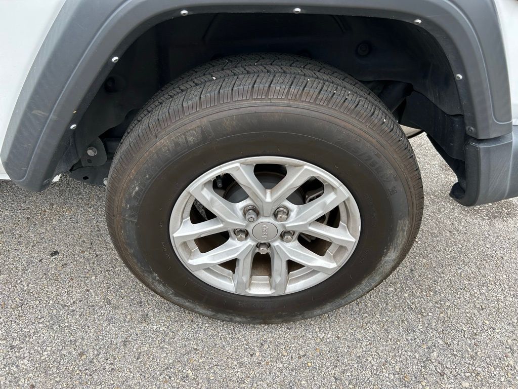 2023 Jeep Wrangler Sport S 9