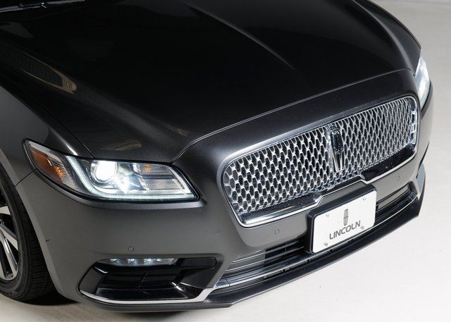 2018 Lincoln Continental Premiere photo 27