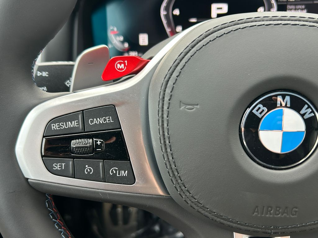 Thumbnail: 2025 BMW M8 - 18