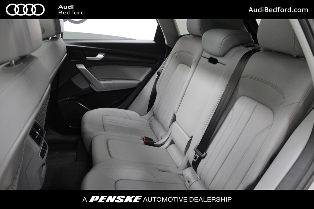 Thumbnail: 2022 Audi Q5 - 23