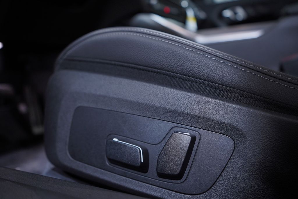 Thumbnail: 2026 BMW 2 Series - 14