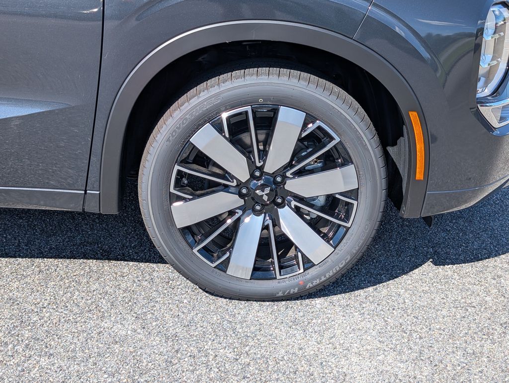 New 2026 Mitsubishi Outlander SUV