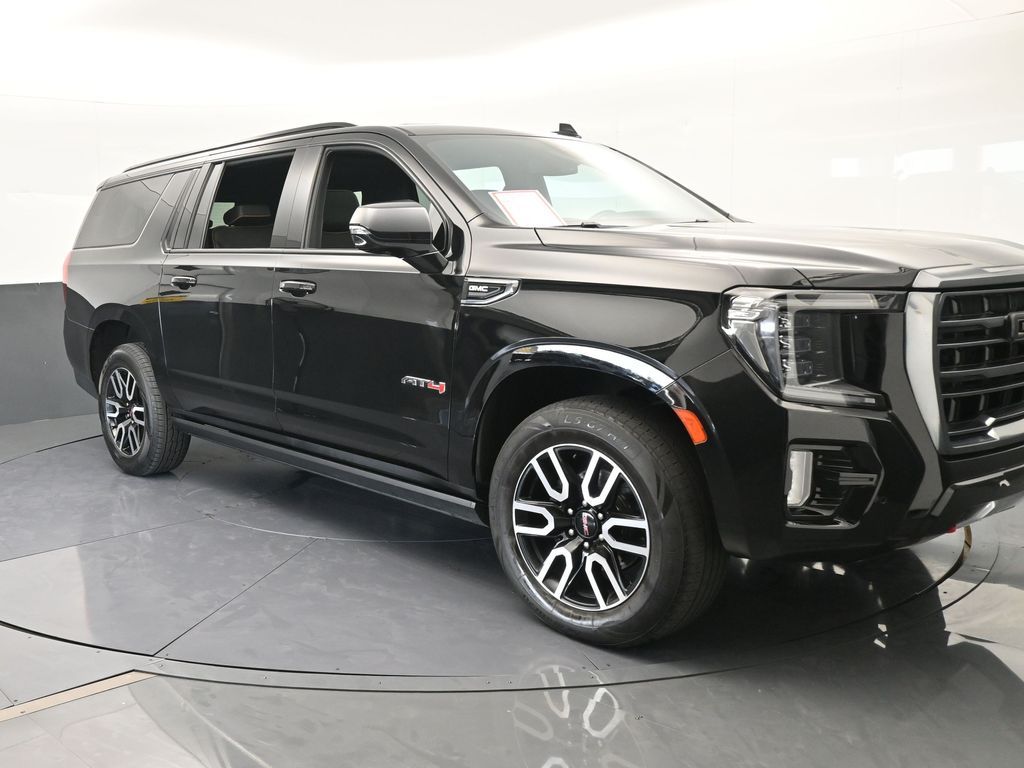 Used 2022 Onyx Black GMC AT4 image 8