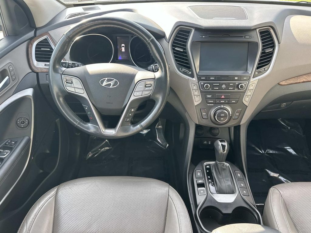 Thumbnail: 2017 Hyundai Santa Fe - 19