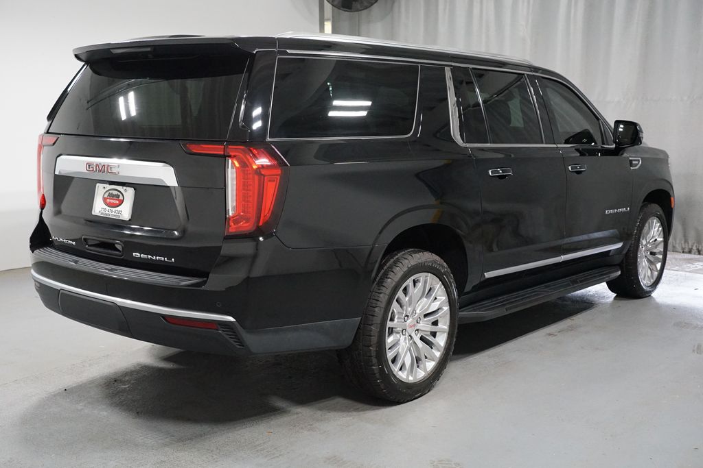 Thumbnail: 2023 GMC Yukon XL - 8