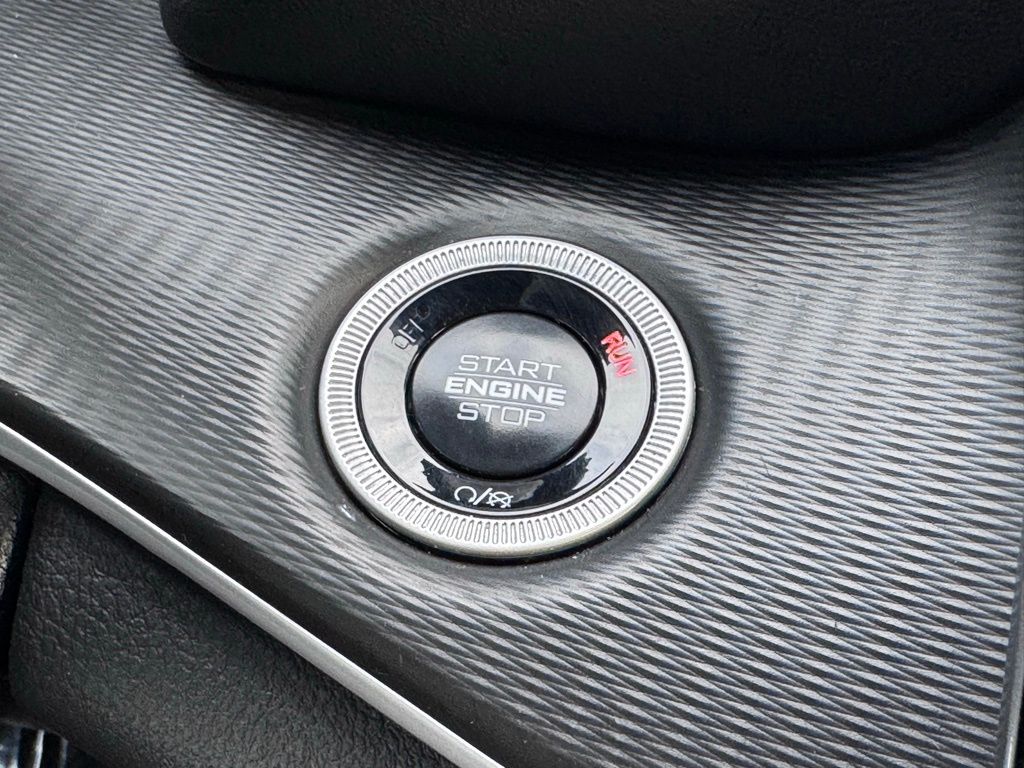JeepGrand Cherokee L7