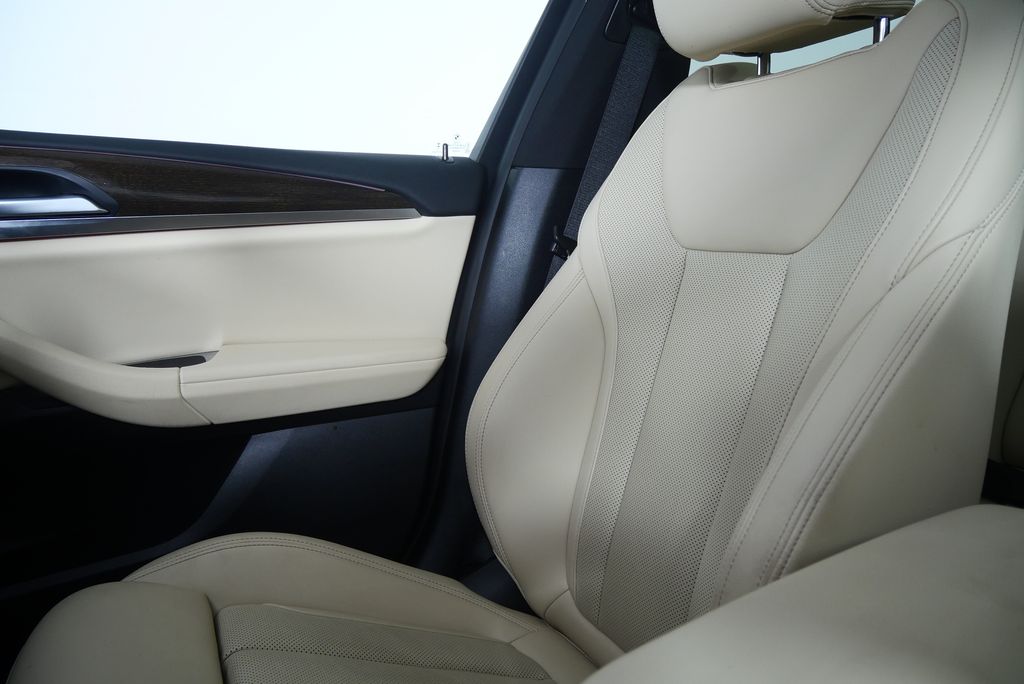 Thumbnail: 2023 BMW X3 - 24