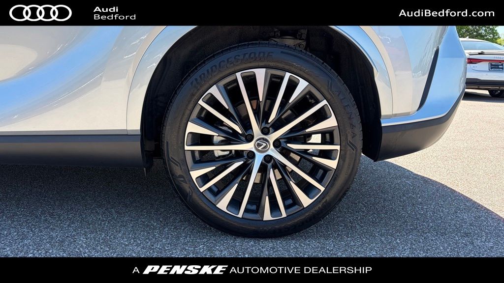 Thumbnail: 2023 Lexus RX - 10