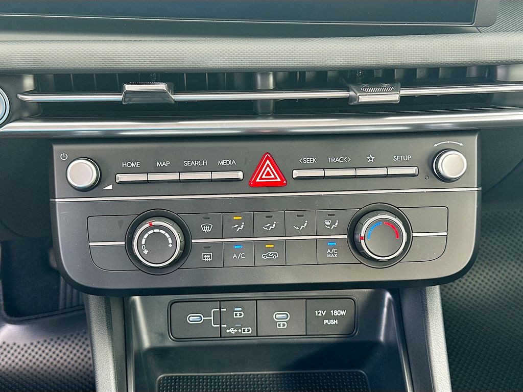 2025 Hyundai Tucson SE 13