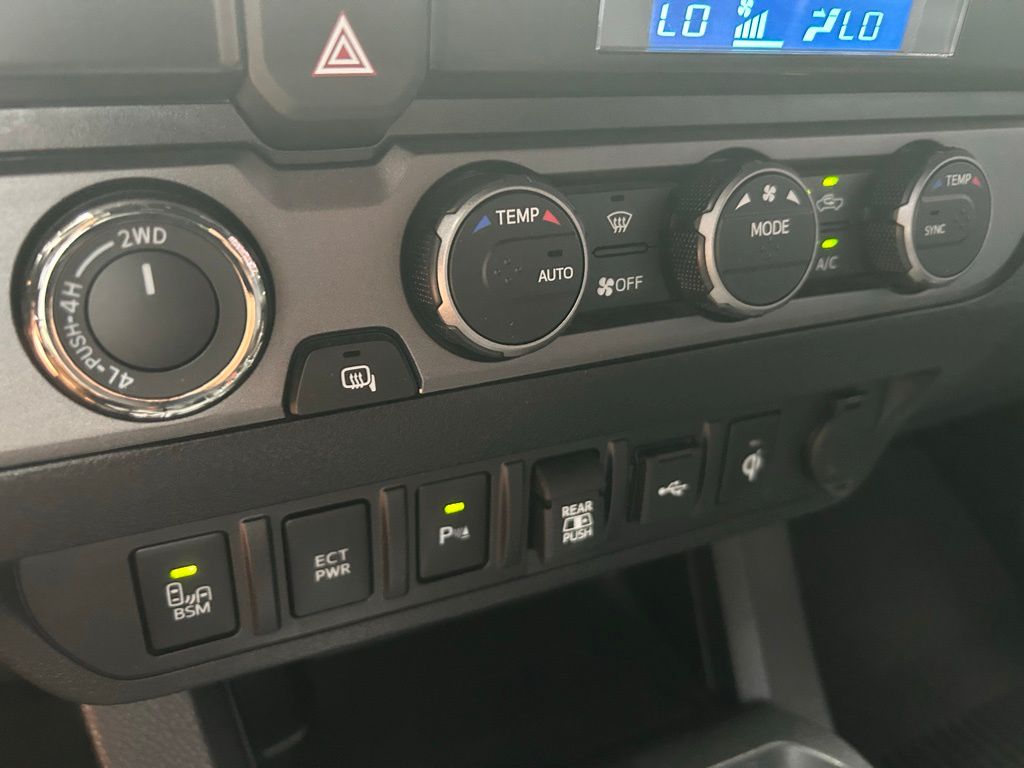 2023 Toyota Tacoma TRD Sport 19