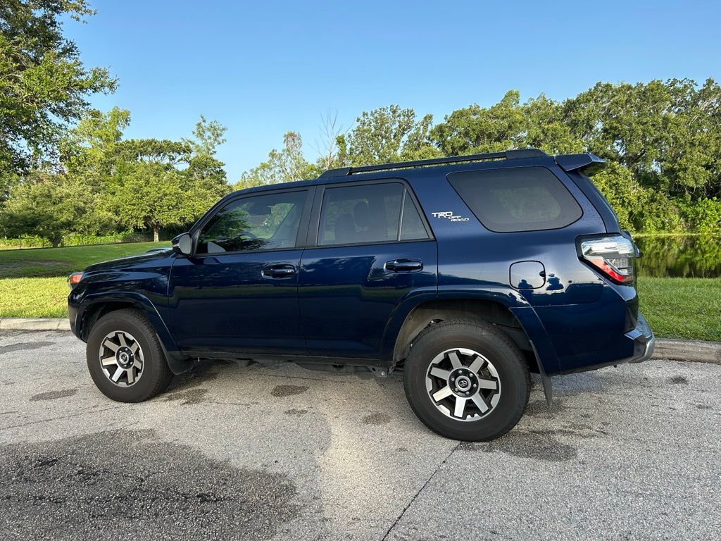 Thumbnail: 2023 Toyota 4Runner - 3
