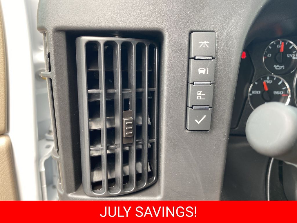New 2026 Chevrolet Express 2500 Van