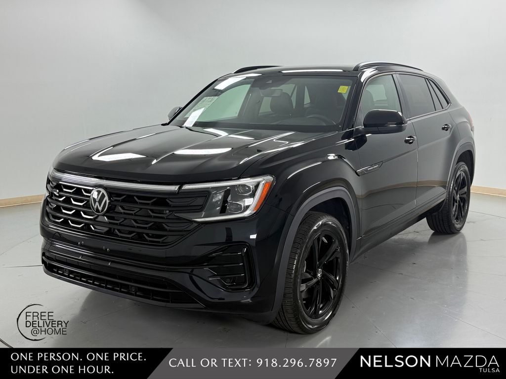 2025 Volkswagen Atlas Cross Sport 2.0T SEL R-Line 4MOTION's photo