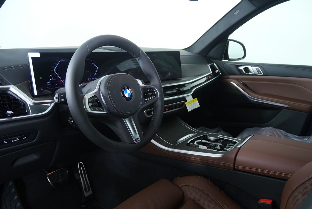 Thumbnail: 2026 BMW X5 - 13