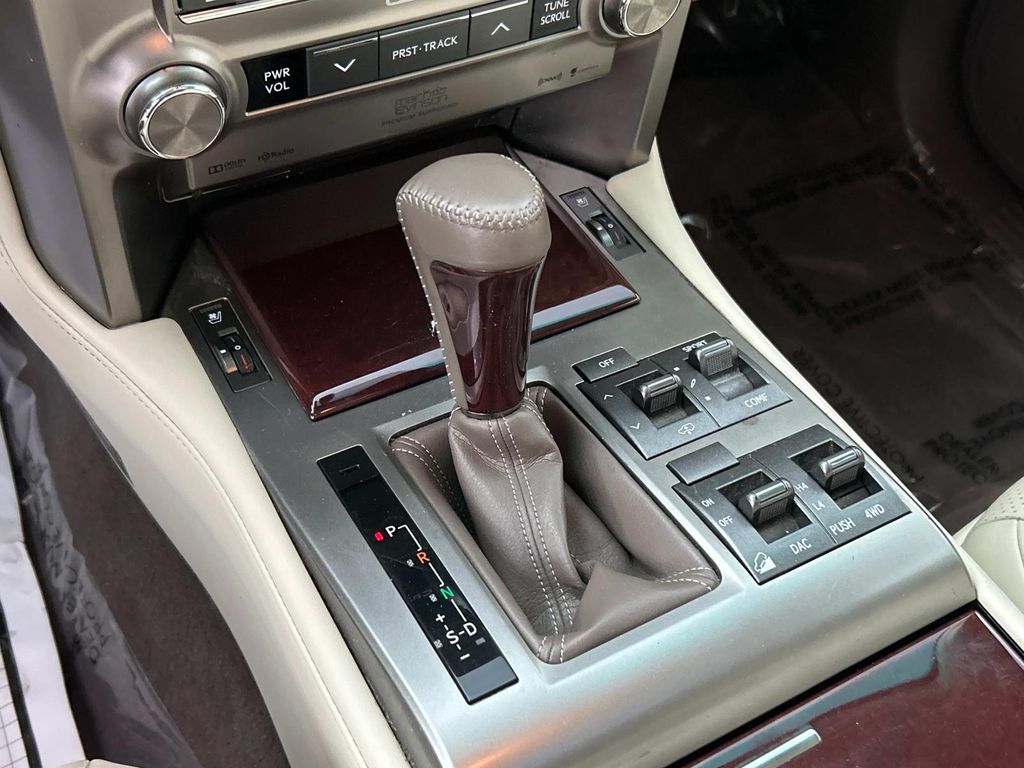 Thumbnail: 2014 Lexus GX - 13