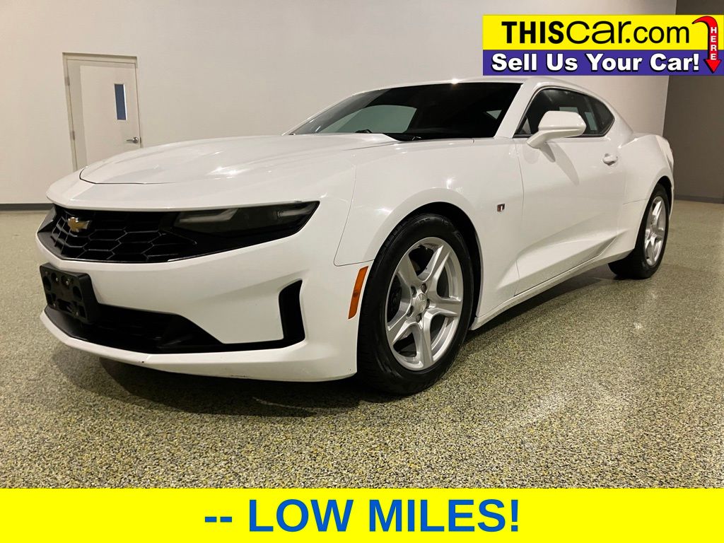 2019 Chevrolet Camaro 1LT photo 3