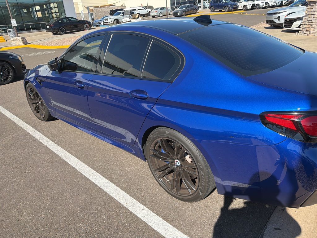 Thumbnail: 2023 BMW M5 - 4