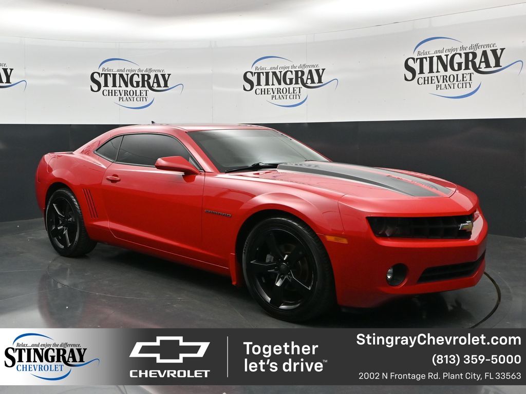 Victory Red 2011 Chevrolet Camaro Coupe Rear-Wheel Drive 6-Speed Automatic
