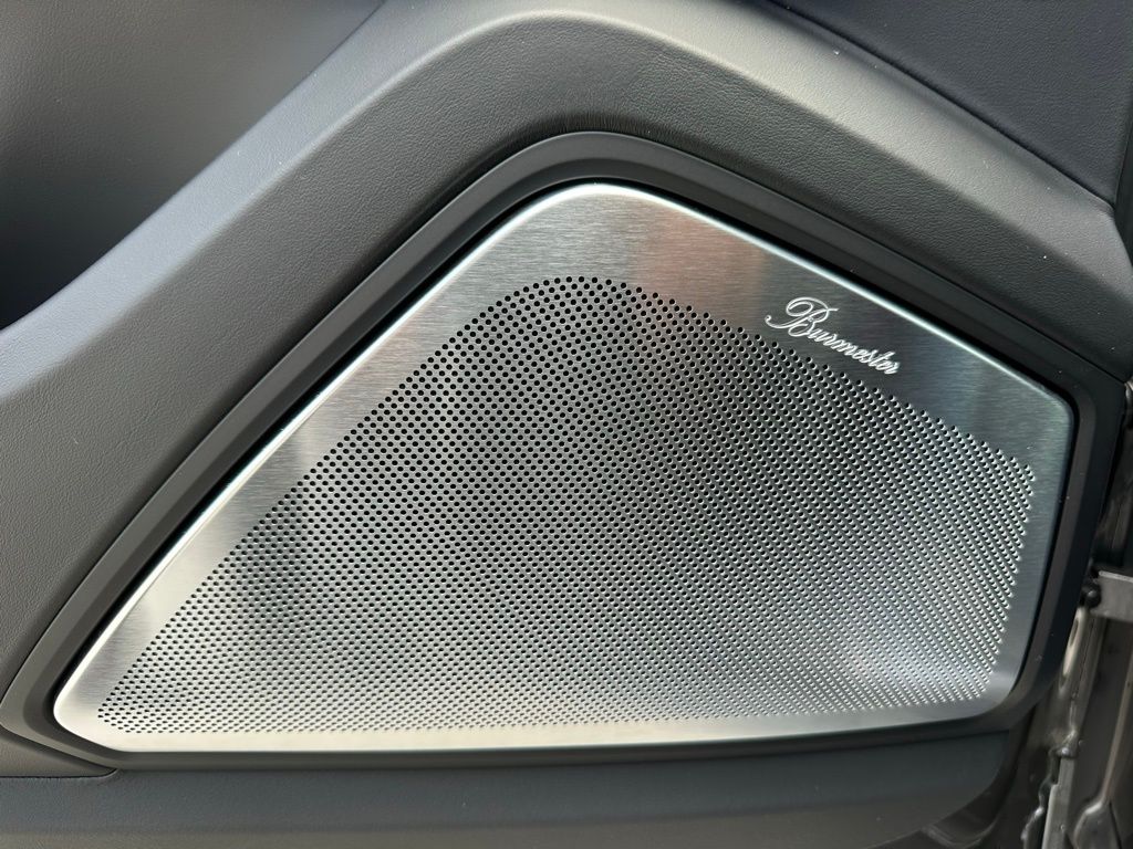 Thumbnail: 2025 Porsche Cayenne - 16