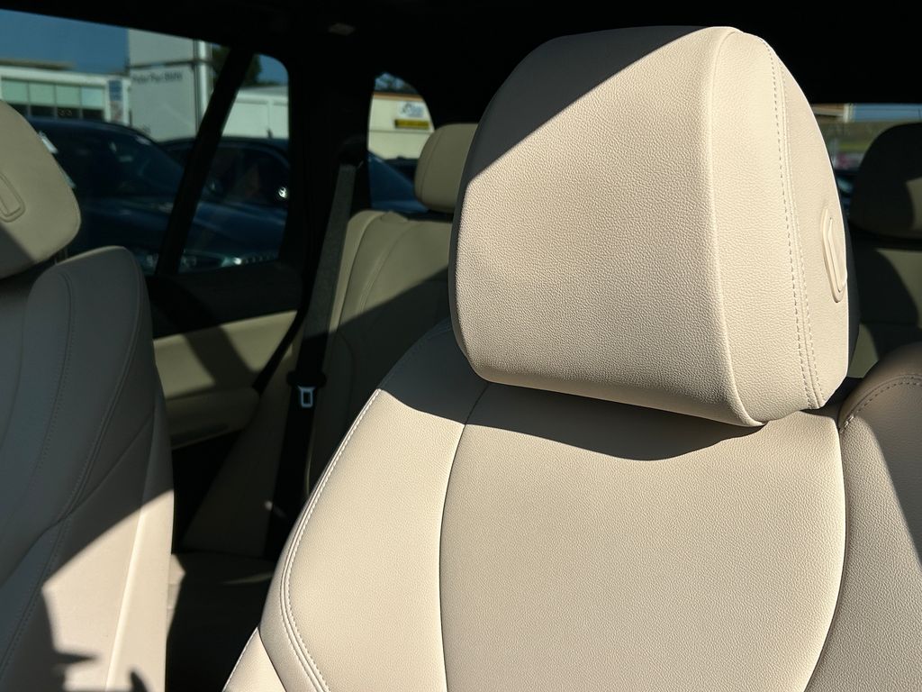 2022 BMW X5 xDrive45e 14