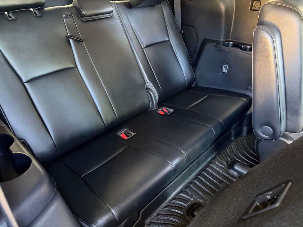 Used 2022 Toyota Highlander SUV