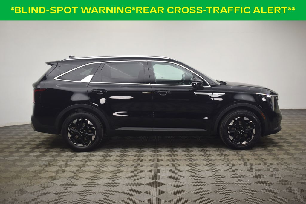 used 2024 Kia Sorento car, priced at $25,500