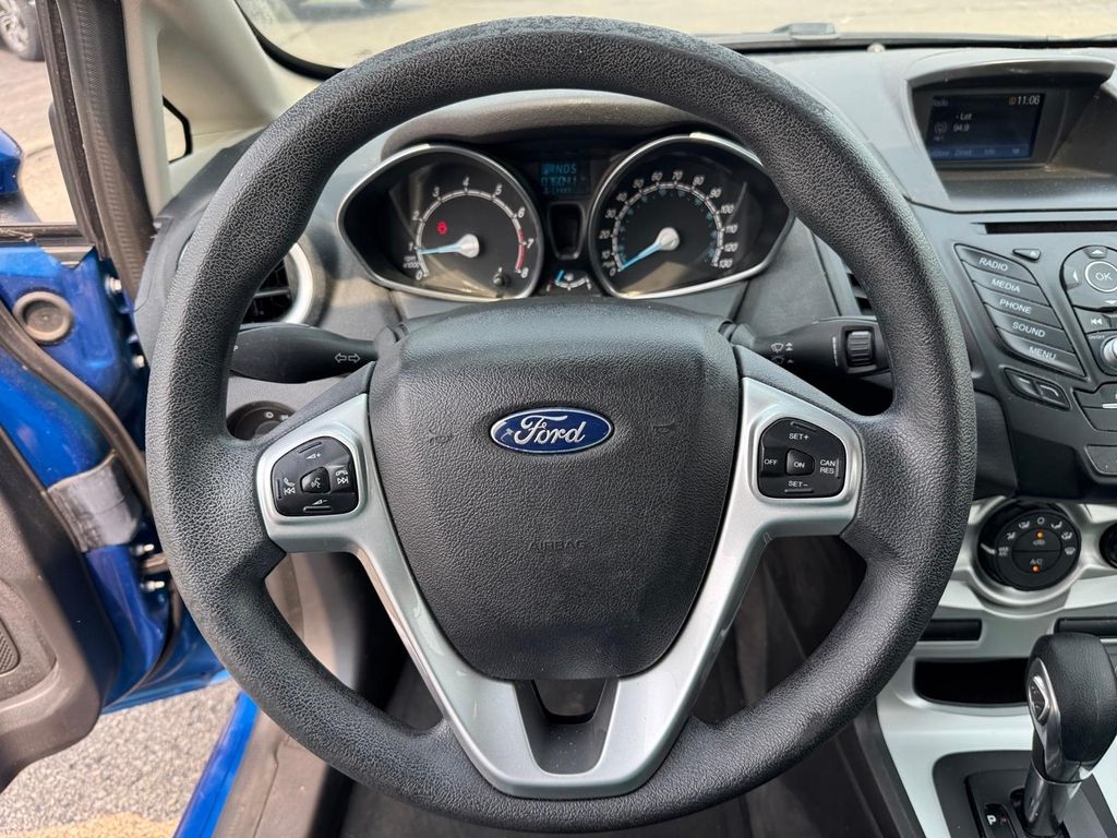 Certified Used 2019 Lightning Blue Metallic Ford SE image 10