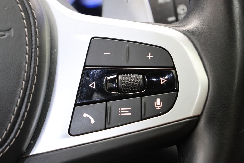 Thumbnail: 2022 BMW X7 - 20