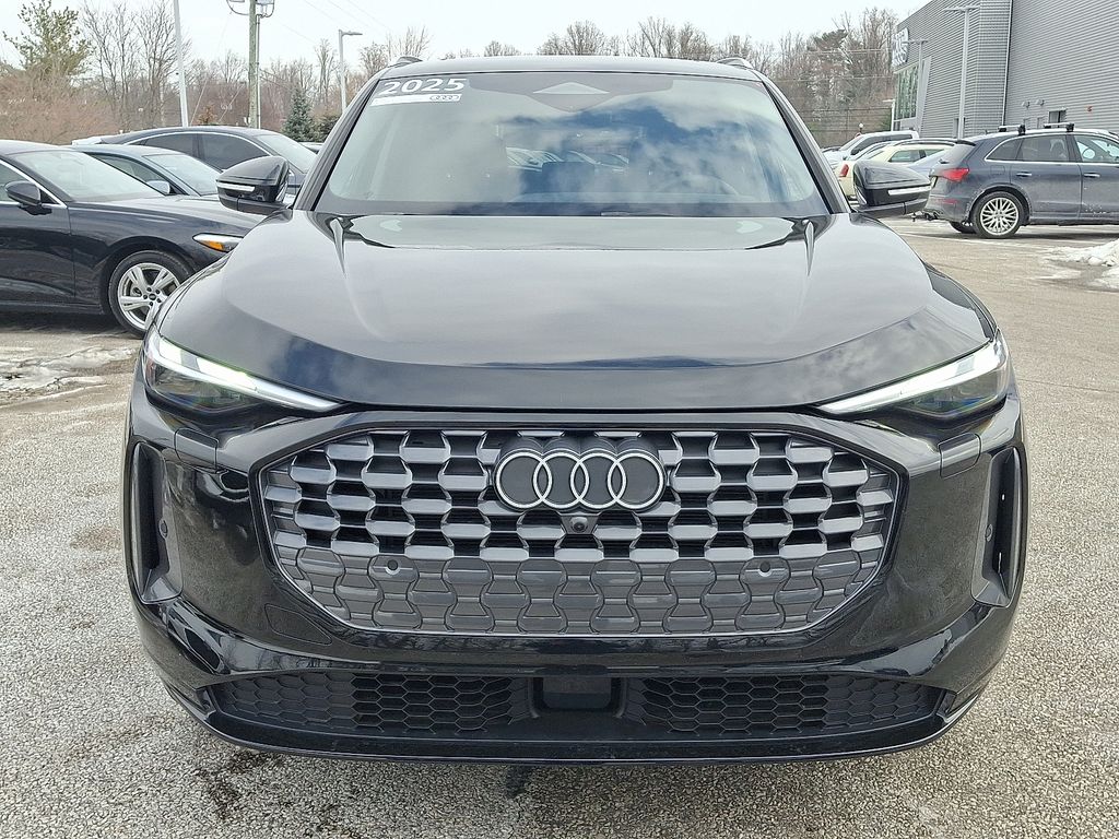 Thumbnail: 2025 Audi Q5 - 2