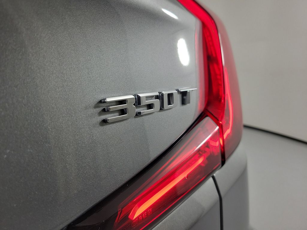 2025 Cadillac XT4 Premium Luxury - 4