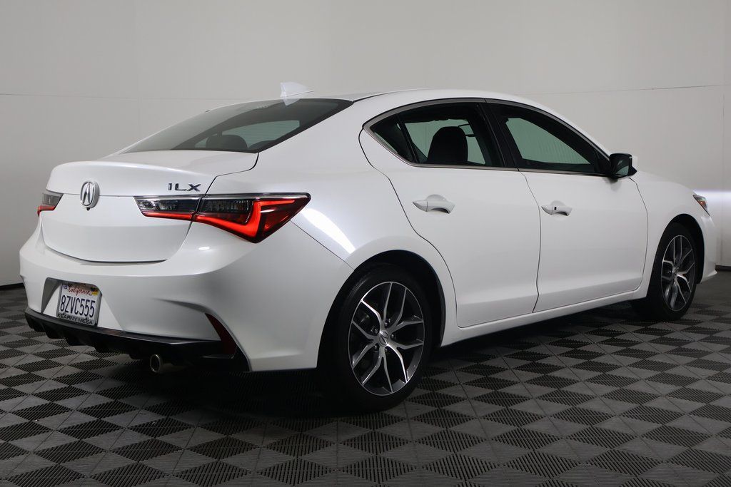 2022 Acura ILX Premium 4