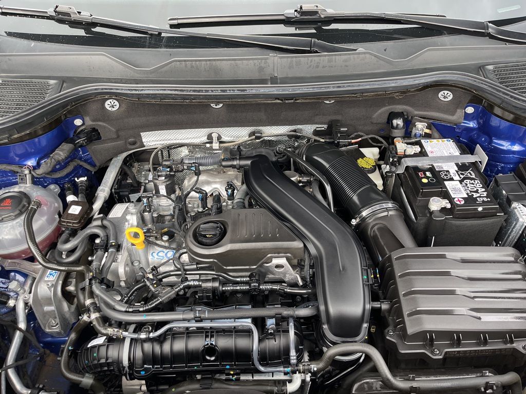 Thumbnail: 2024 Volkswagen Taos - 11