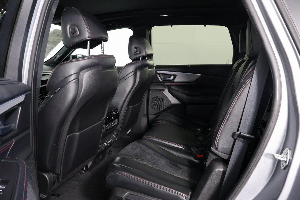 Thumbnail: 2022 Acura MDX - 11