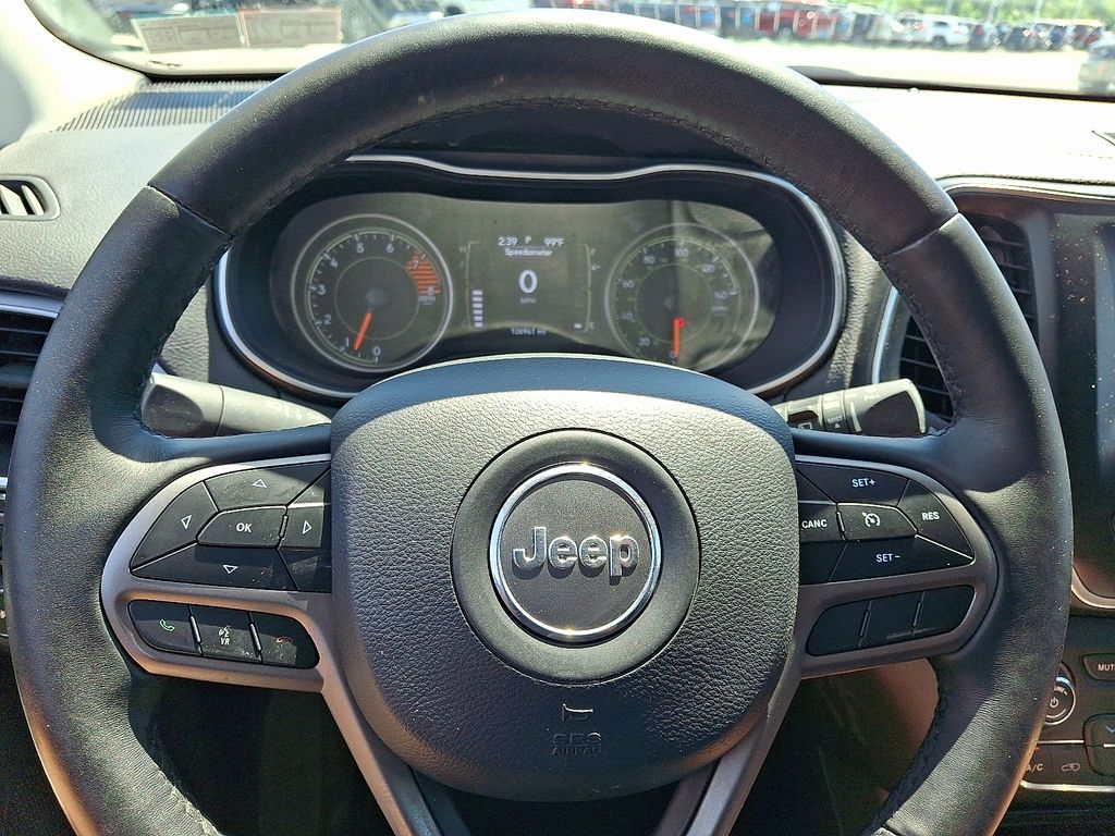 2019 Jeep Cherokee — photo 21