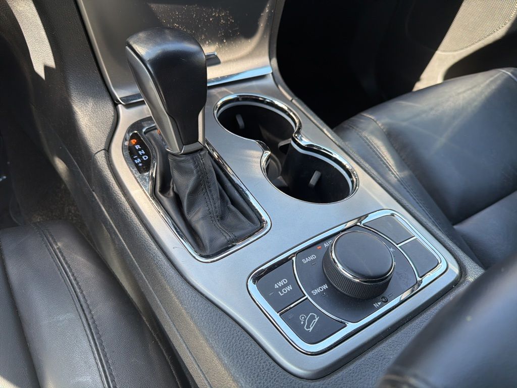 used 2020 Jeep Grand Cherokee car, priced at $19,900